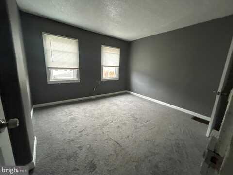 24 W MONROE STREET, MOUNT HOLLY, NJ 08060
