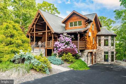 120 DAKOTA DRIVE, HAZLETON, PA 18202