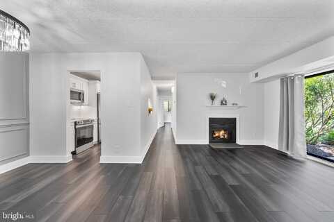 40 LE FORGE COURT, CHESTERBROOK, PA 19087