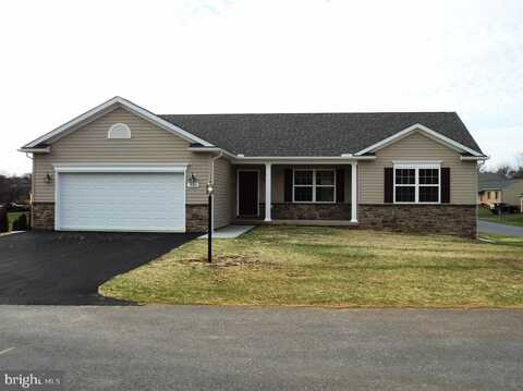 8620 REGAL DRIVE, MERCERSBURG, PA 17236