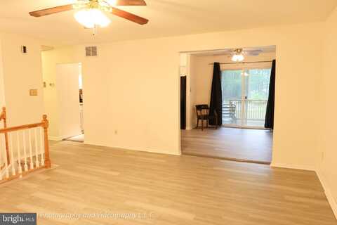 26 WOODSIDE DRIVE, TABERNACLE, NJ 08088
