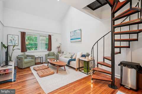 2023 21ST STREET N, ARLINGTON, VA 22201