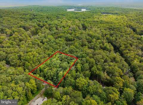 812 BEAVER RUN, POCONO LAKE, PA 18347