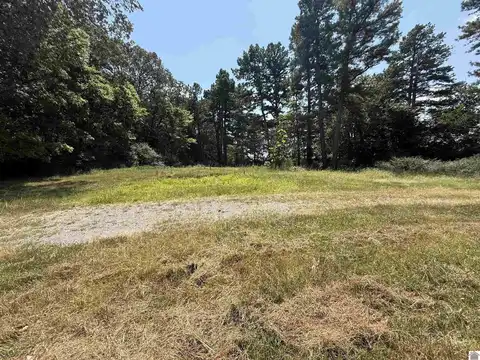 7792 Aurora Highway, Benton, KY 42025