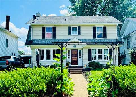 210 E Garfield Ave, New Castle, PA 16105