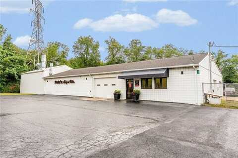 1859 Mcclellandtown Rd, Masontown, PA 15461