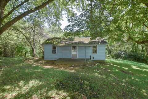 156 Moran Road, Summit Twp, PA 16002