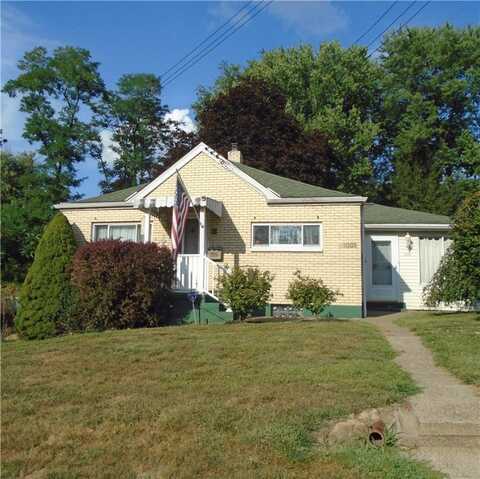 1001 7th Ave, Conway, PA 15027