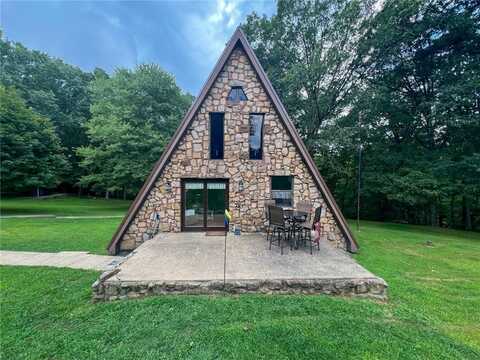 122 Beblo Ln, Oakland, PA 16002