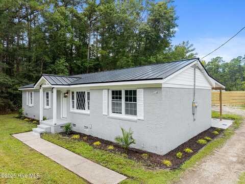 1888 Pony Farm Road, Jacksonville, NC 28540