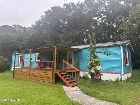 131 Holiday Extension, Hampstead, NC 28443