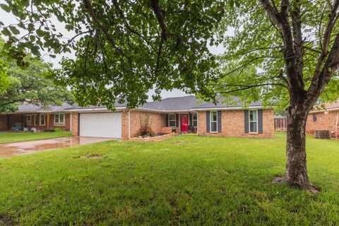 7806 CERVIN Drive, Amarillo, TX 79121