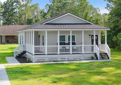 177 Ranier St, Baxley, GA 31513