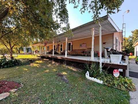 204 Myrtle Ave, Gallipolis, OH 45631