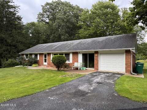 813 Fords Corner Road, Nanty-Glo, PA 15943