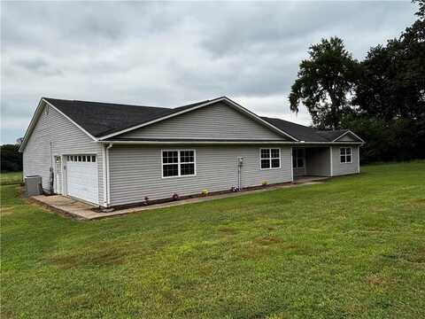 1526 Highway 64, Ozark, AR 72949