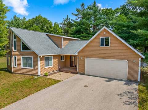 10779 Lake Shore Drive, Gaylord, MI 49735
