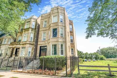 5225 S. Indiana Avenue, Chicago, IL 60615
