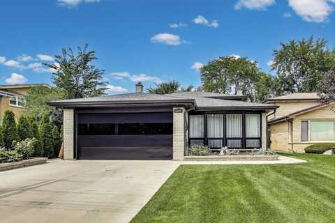 4664 W. Lunt Avenue, Lincolnwood, IL 60712