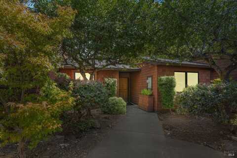 218 Indian Creek Drive, Santa Rosa, CA 95409