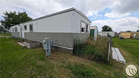 33 HWY 16, Glendive, MT 59330