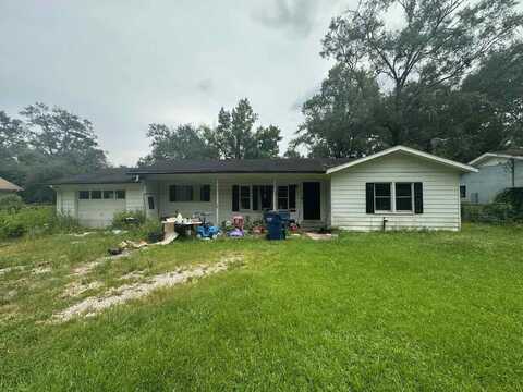 1110 Marshall, Silsbee, TX 77656