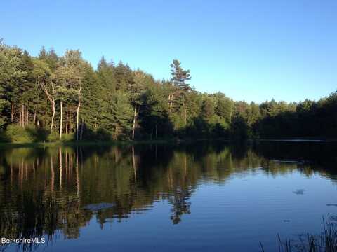 0 Trail Cir, Becket, MA 01223