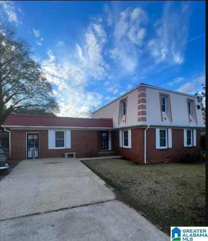702 WOODRUFF CIRCLE, HOBSON CITY, AL 36201