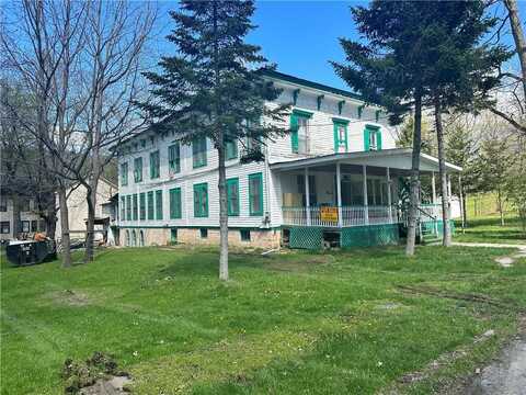 135 Willow Street, New York, NY 13459