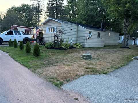 55 Aspen, Newstead, NY 14001