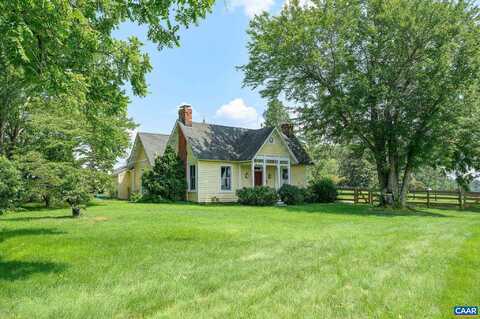 35 PAYNES LANDING RD, SCOTTSVILLE, VA 22945