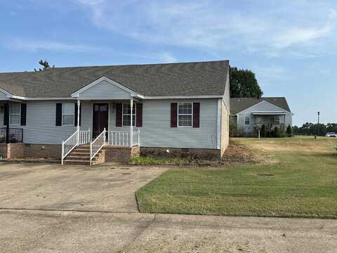 2910 E Moore Avenue, Searcy, AR 72143
