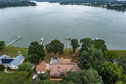 221 Cedar Dale Lane, Reedville, VA 22539