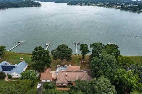 221 Cedar Dale Lane, Reedville, VA 22539