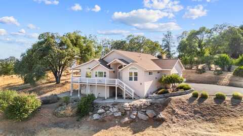 20500 Blackberry Pond Lane, Sonora, CA 95370