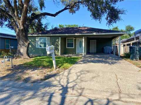 2102 Suarez Street, Alice, TX 78332