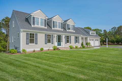 16 Bascom Hollow, Harwich, MA 02645