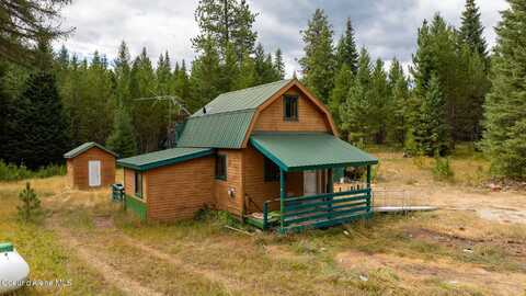 404 Hopkins Rd, Sandpoint, ID 83864