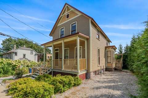 1614 Center Street, Des Moines, IA 50314