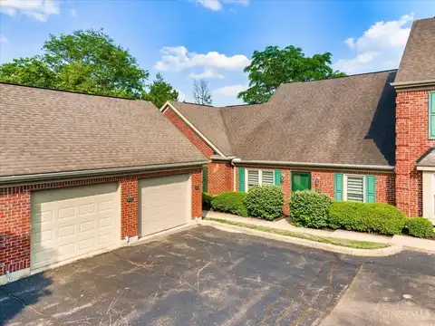 113 Village Trail Drive, Vandalia, OH 45377
