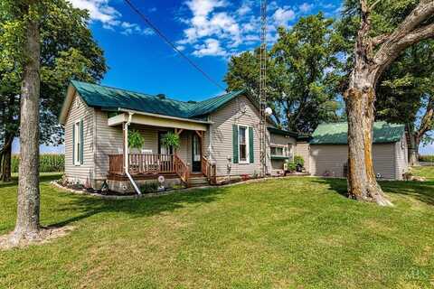 1228 Florence Campbellstown Road, Jackson, OH 45320