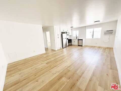 5440 Carlton Way, Los Angeles, CA 90027