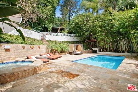 8343 W Sunset Blvd, Los Angeles, CA 90069