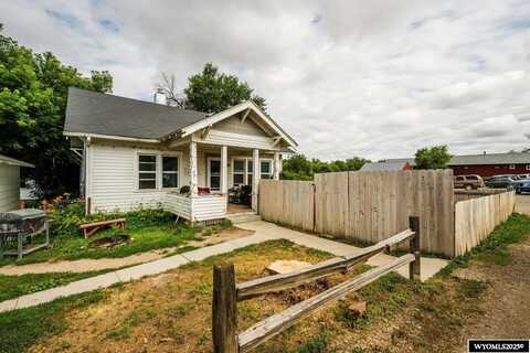 332 N Lobban Avenue, Buffalo, WY 82834