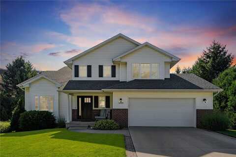 1285 Pacific Street, Ely, IA 52227