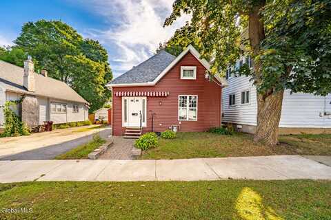 35 Spruce Street, Gloversville, NY 12078