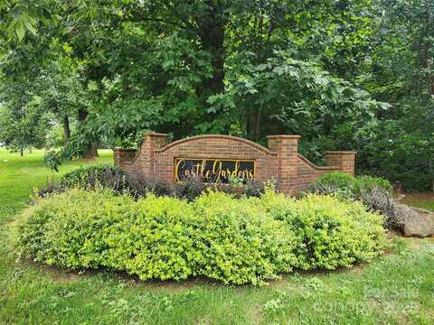 9928 Drawbridge Drive, Charlotte, NC 28215