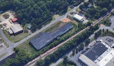 3320 Highland Avenue NE, Hickory, NC 28601