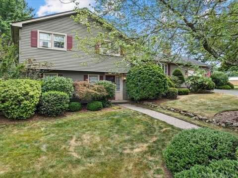 18 Arlington Street North, Meriden, CT 06450