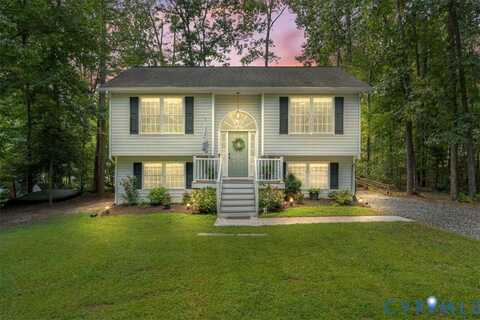 307 Madison Drive, Ladysmith, VA 22546